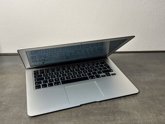 MacBook Air 13" 2015 128GB / i5 / 8GB - DPH - 3