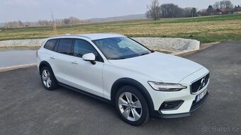 Volvo V60Cross Country D4 - 3
