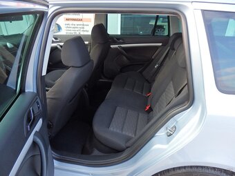 ŠKODA OCTAVIA 2 KOMBI 1.4 TSI ROK 2011 NAVI 90KW SERVISKA - 3