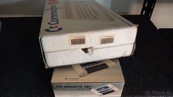 Commodore C64 C - 3