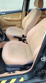 Škoda Fabia 1.4 Elegance na opravu nebo ND - 3