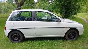 Lancia Ypsilon 1.1 - 3