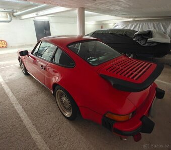 Porsche 911 Carrera 3.2 z roku 1986 - 3