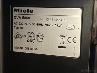 Miele CVA 5060 - nerez – vestavný kávovar, jen 825 káv - 3
