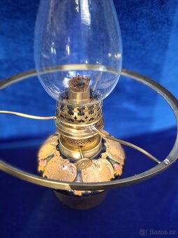 Petrolejová lampa z majoliky 2 - 3