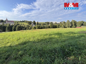 Prodej pozemku k bydlení v Českých Petrovicích 1704m2 - 3