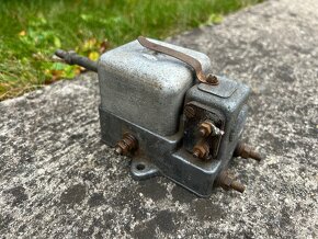 Křížový přepínač ČZ Rikša / Velorex - 3