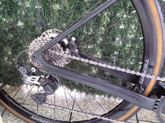 Gravel, silniční karbonové kolo HATTY 2022 (52) 1x11 - 3