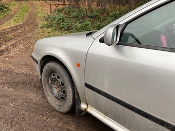 Škoda Octavia 1 psát pouze  SMS - 3