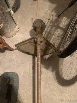 Křovinořez Husqvarna 323R II - 3