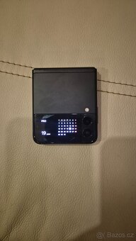 Samsung Z Flip3 5G - 3