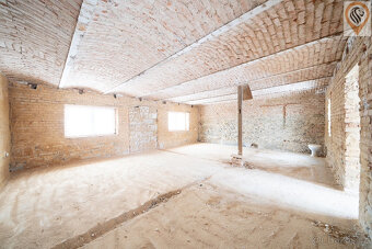 Dům s potenciálem k rekonstrukci - 3