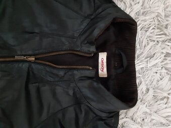 Černé kožená bunda. - 3