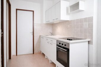 Pronájem bytu 2+kk, Praha 4, Nusle - 3