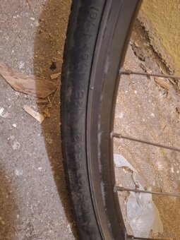 Prodám 2x ráfek a nahradni díly - 3