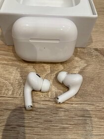 Apple AirPods Pro 2022 - 3