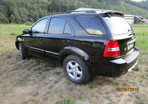 Prodám Kia Sorento facelift 2,5 Crdi 125 kw rv 2008 černá ND - 3