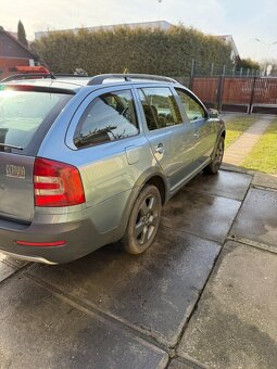 Škoda Octavia Scout - 3