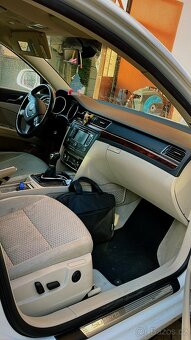 Superb 2,0 103kw - 3