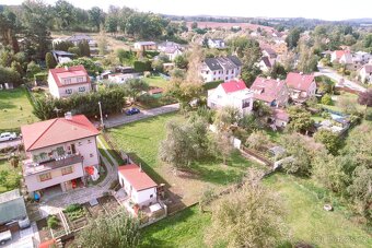 Prodej pozemku pro výstavbu o rozloze 813 m2 - Týnec nad Sáz - 3