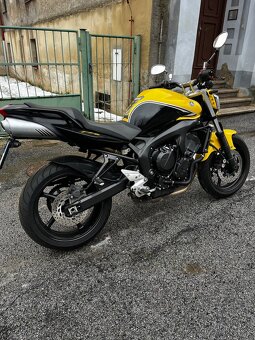 Yamaha fazer 600 - 3