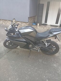 Yamaha yzf 125r 2017 - 3
