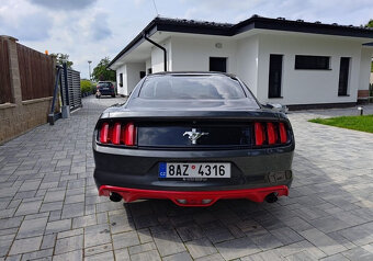 Ford Mustang 3.7.V6 automat - 3