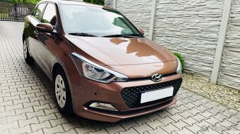 HYUNDAI i20 1.2 16V 55KW Comfort koupeno v CZ,jen 58 000km - 3