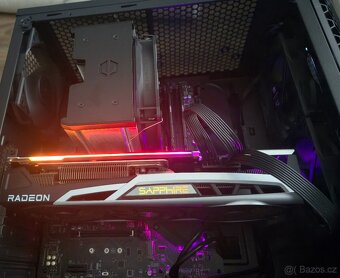 SAPPHIRE NITRO+ AMD Radeon RX 6800 16GB - 3