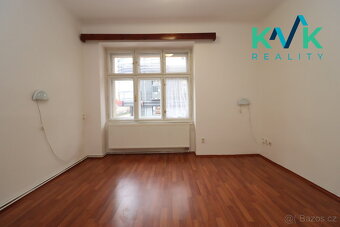 Pronájem bytu 3+1, 80 m² – Karlovy Vary, ul. Bulharská - 3