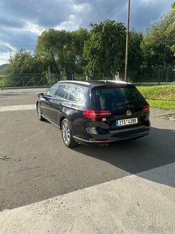 Volkswagen Passat B8 2.0TDI 140kw Highline - 3