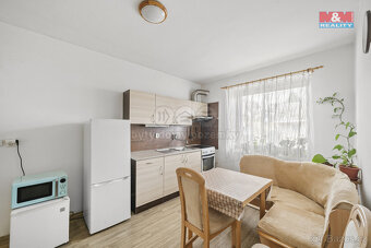 Prodej bytu 1+1, 44 m², Hronov, ul. Husova - 3