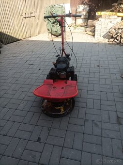 Prodám bubnovou sekačku Perla, používaná a v provozu. - 3