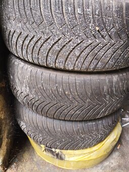 Zimní pneu 215/60R16 - 3