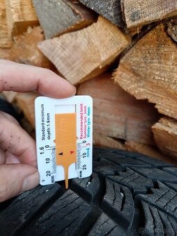 225/55/17 Zimní pneumatiky Sava Eskimo - 3