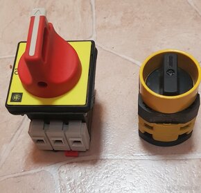 Spínače vačkový přepínače - 3