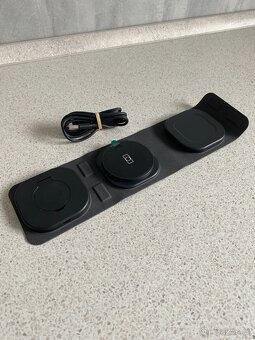 Cestovní bezdrátová nabíječka 3v1 Swiss Peak 15W - 3