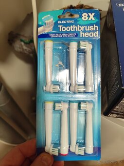 Elektrické zubní kartáčky oral b - 3