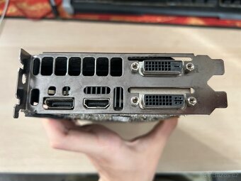 EVGA GEFORCE GTX 760 - 3