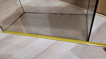 Akvárium 54L + příslušenství - 3