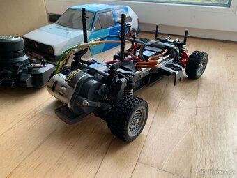 RC auto 1:10 Tamiya MF-01X VW Golf mk2 - 3