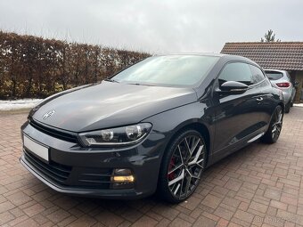 Volkswagen Scirocco 2.0 GTS 162kW Manuál Serviska - 3