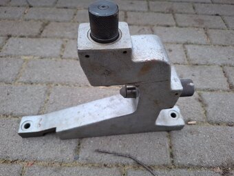 Luneta soustruh SUI32 - 3