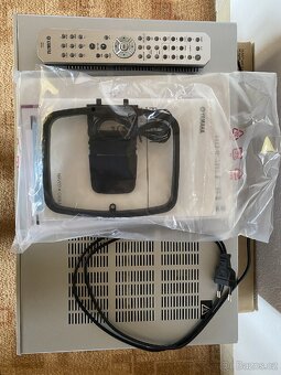 Yamaha R-N301 - 3
