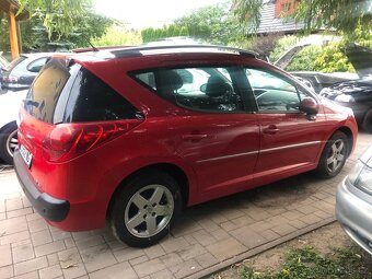 Peugeot 207 1,4 combi break rok 2011 - 3