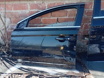 FORD MONDEO IV, MK4, RV 2010 LIFTBACK DVEŘE L.P. A L.Z - 3
