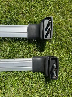 Střešní příčníky Thule WingBar Edge - 3