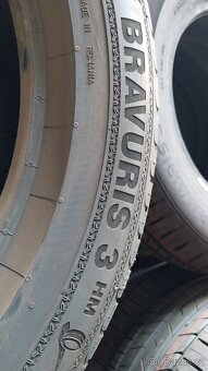 Prodám 2 x letní pneu Barum 215/55/17 NOVÉ - 3