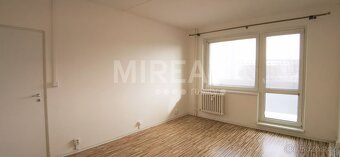 Milovice, pronájem bytu 2+1 s lodžií, 64 m2, okr. Nymburk - 3