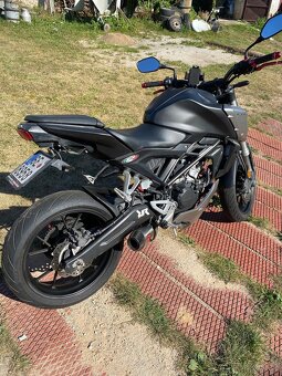 CB 125 R - 3